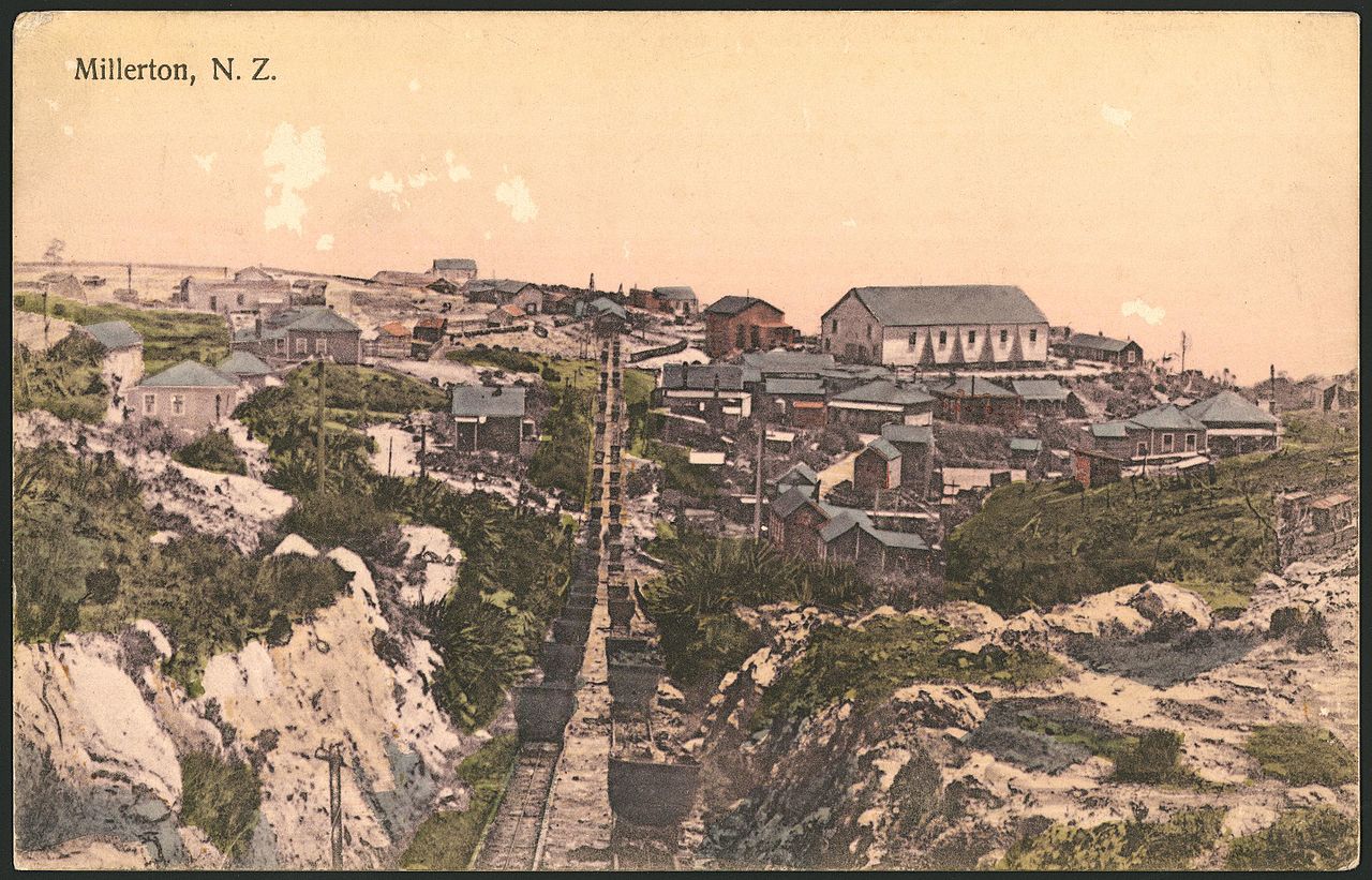 General view of the mining town of Millerton